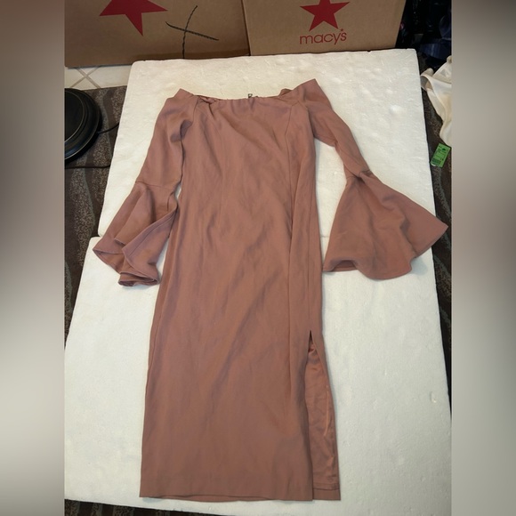 Bardot solange off the shoulder midi dress sheath flare sleeves - Picture 4 of 13